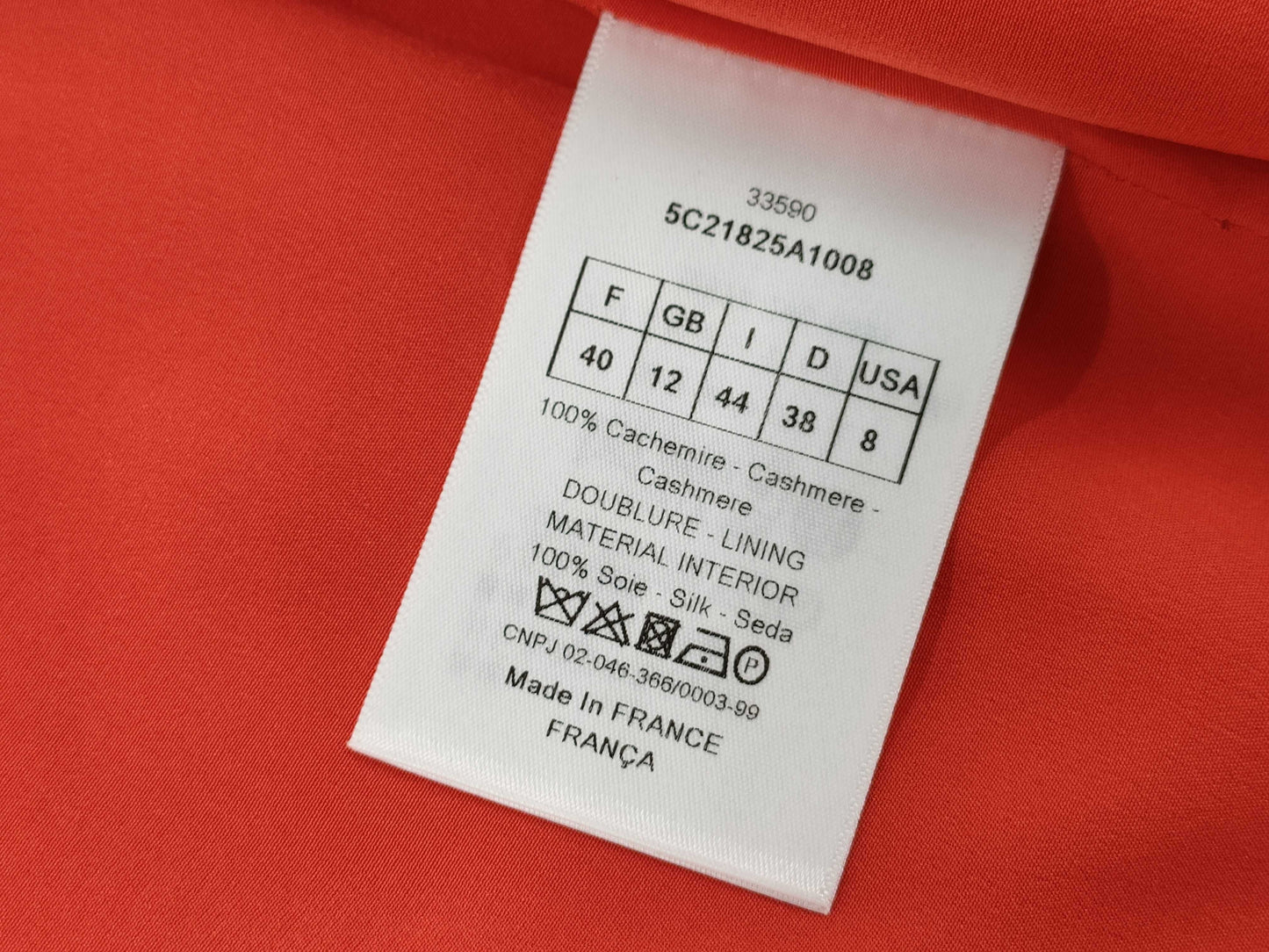 Dior 100% Cashmere ◎ Christian Dior Coat, Beautiful Silhouette, Red, Recent Model, Current Tag, Luxury Material, Size 40 Coat