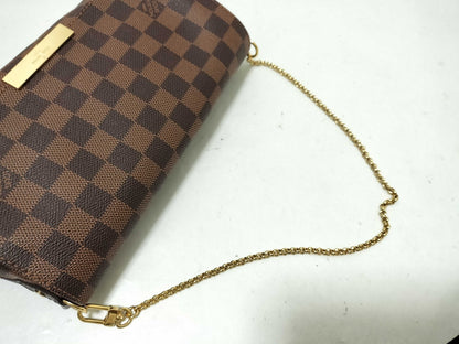 LOUIS VUITTON Damier Vuitton Damier Favorite PM N41276 Shoulder Bag