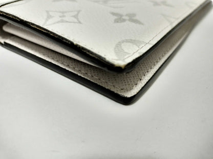 LOUIS VUITTON Vuitton Taigarama Portefeuil Braza M30298 Wallet