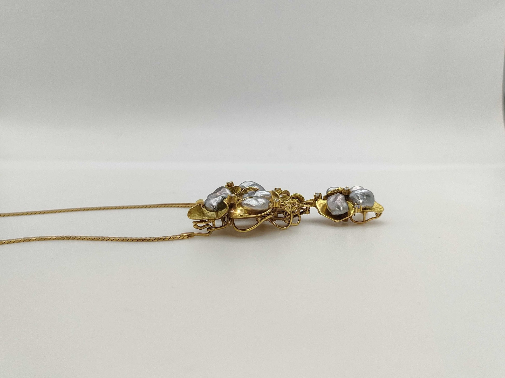 Pearl D0.12ct K18 35.2g Necklace 