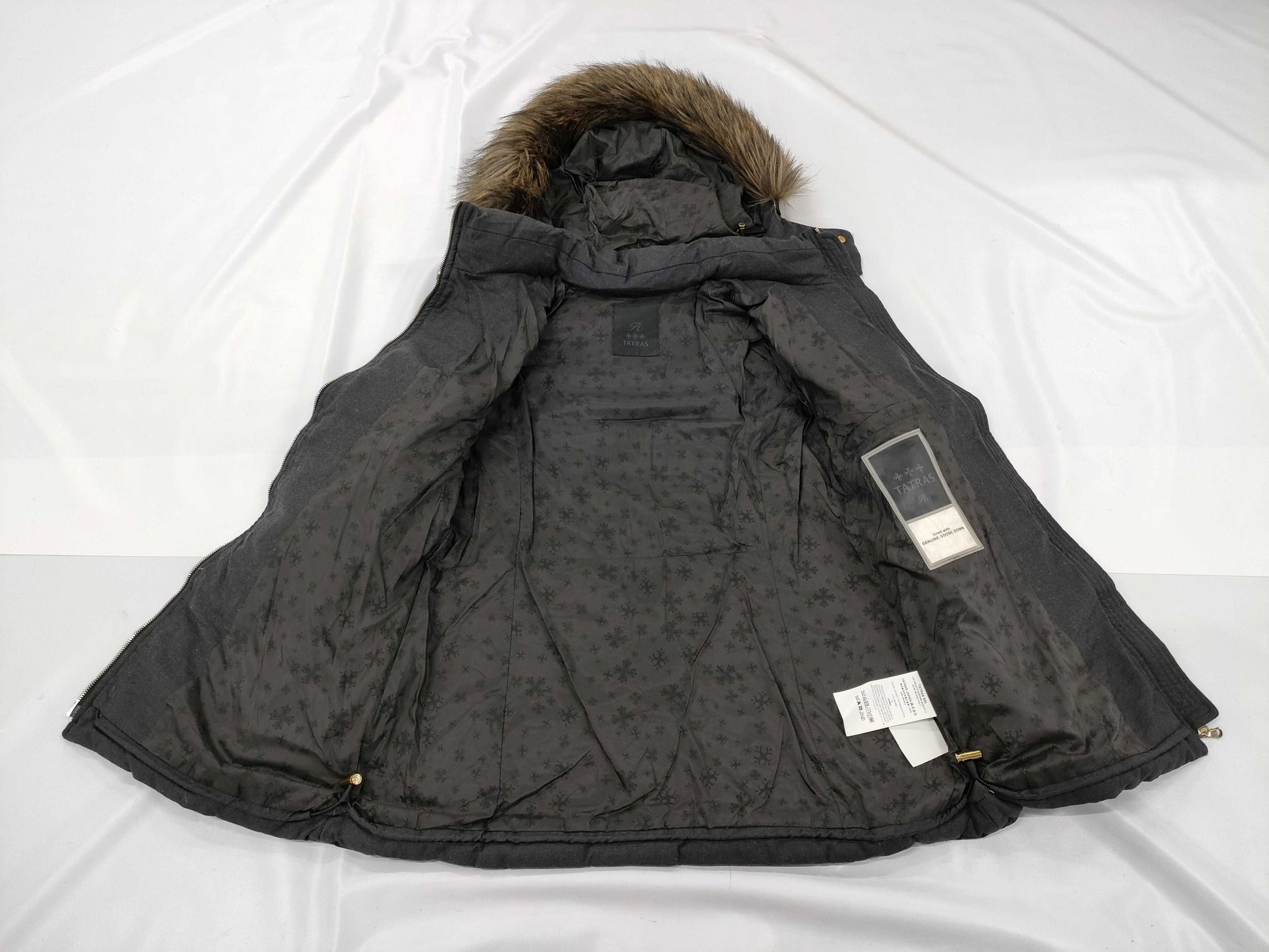 TATRAS LTA19A4652 Down Coat Gray 3 Coat