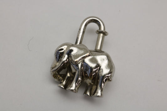 HERMES Cadena Elephant Charm