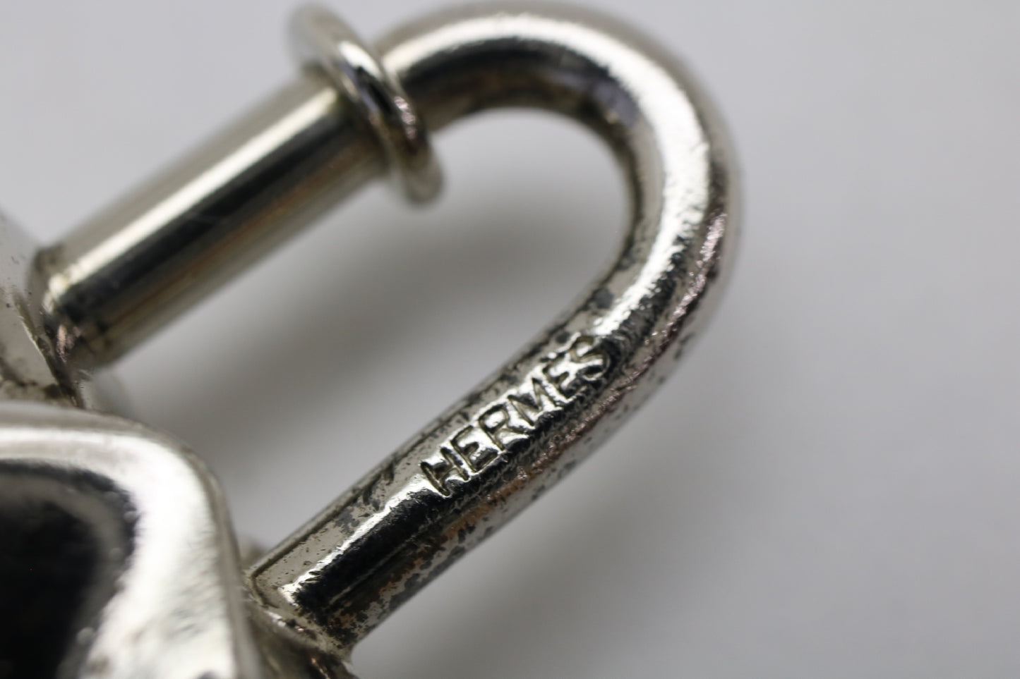 HERMES Cadena Elephant Charm