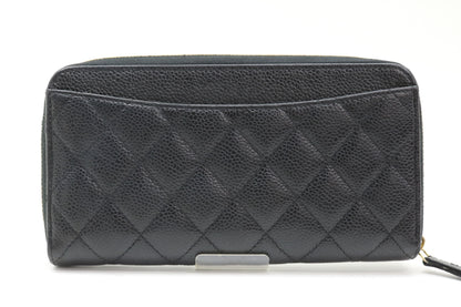 CHANEL Caviar Skin Gold Hardware Wallet
