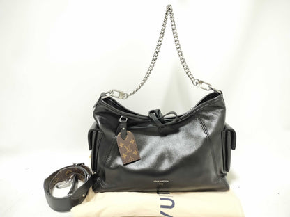 LOUIS VUITTON LV Carry All Vibe MM M24861 Lamb Leather Shoulder Bag