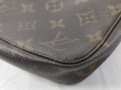 LOUIS VUITTON Monogram Vuitton Accessoir Pouch