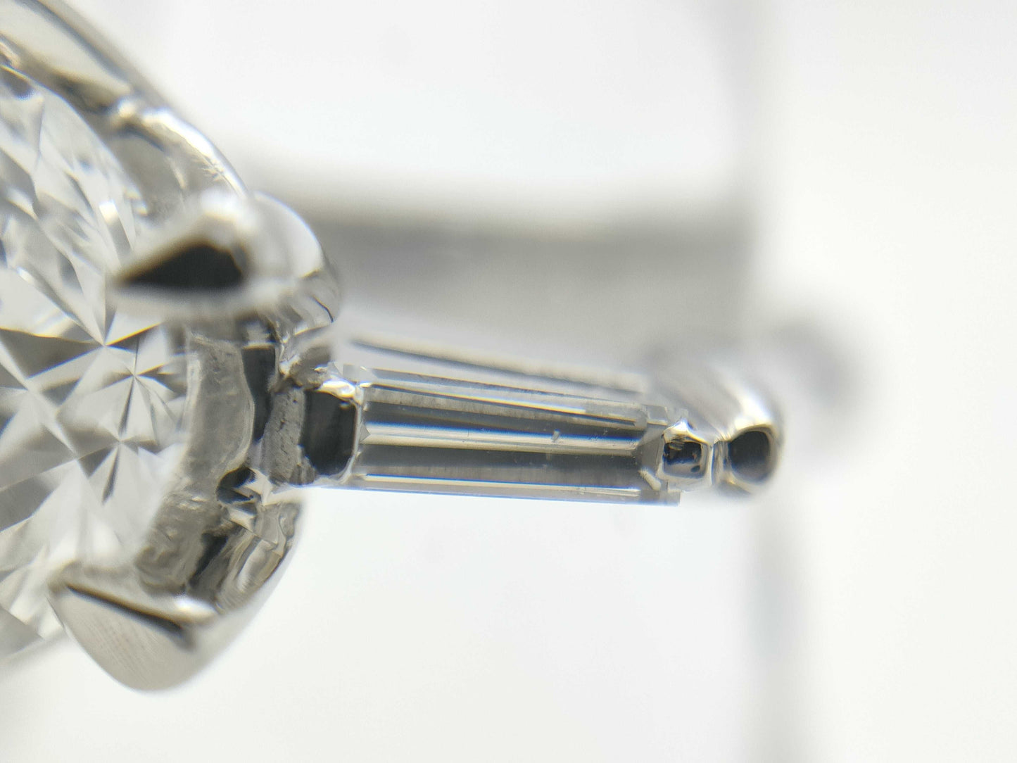 D2.69ct FD0.37ct PT900 10.6g Ring 