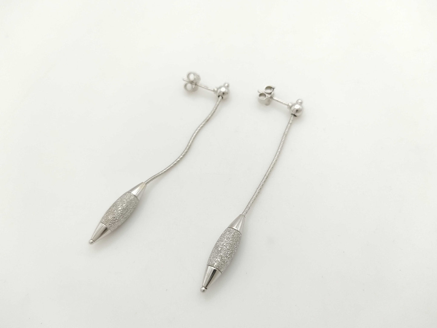 UNOAERRE White Gold 750 7.9g Earrings