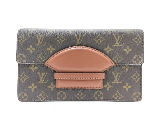 LOUIS VUITTON Monogram LOUIS VUITTON Vuitton Monogram Chaillot Clutch Bag