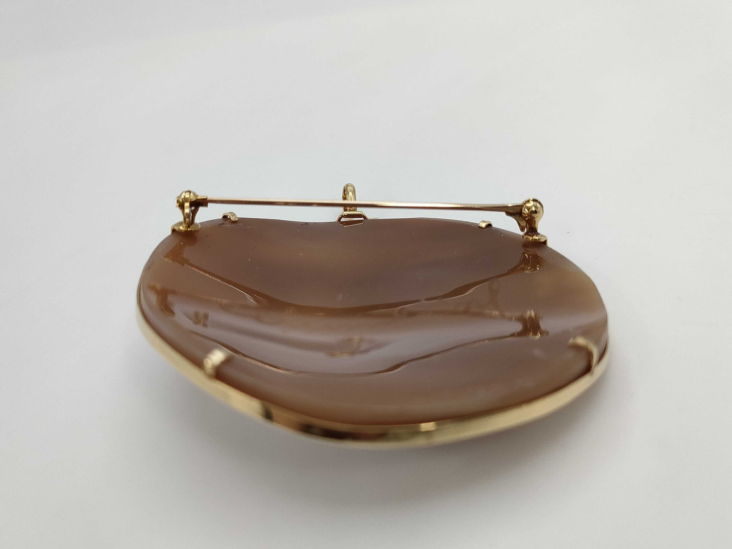 Cameo K18 23.4g Brooch 