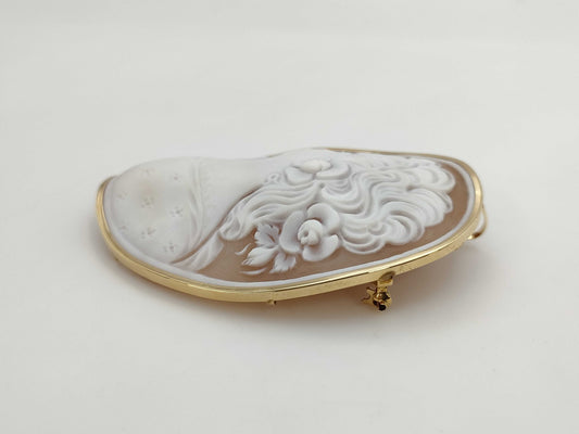 Cameo K18 20.4g Brooch 