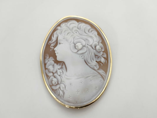 Cameo K18 20.4g Brooch 
