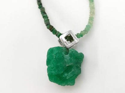E25.39ct D0.07ct K18WG 11.2g Necklace 