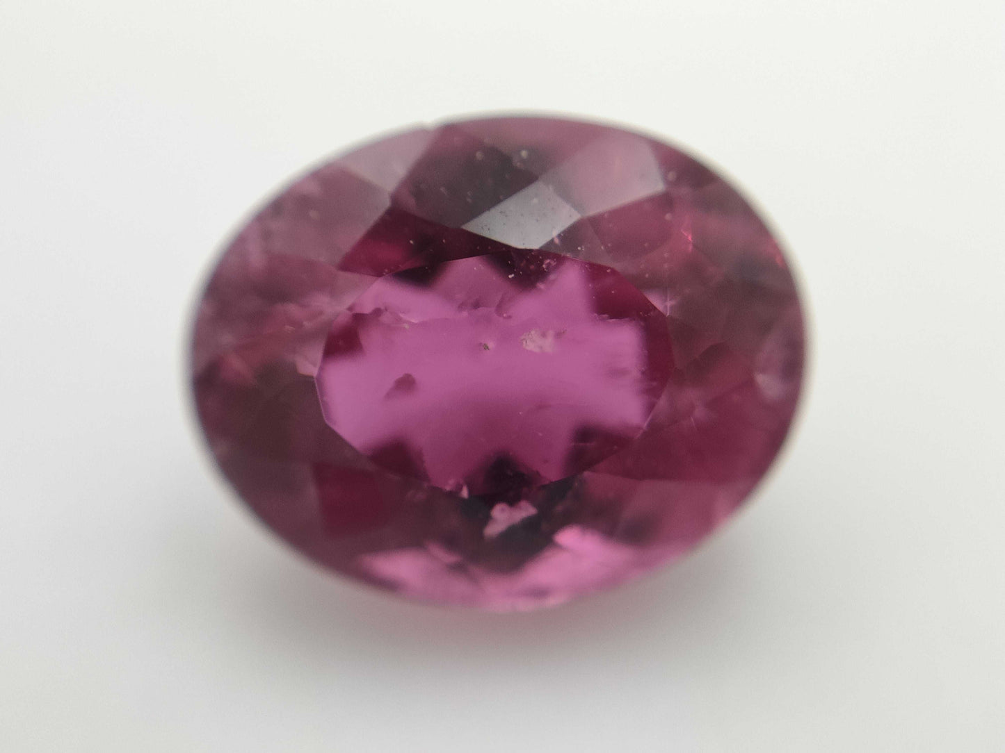 Pink tourmaline evaluation = 2.050/4.670/12.454ct colored stone / loose