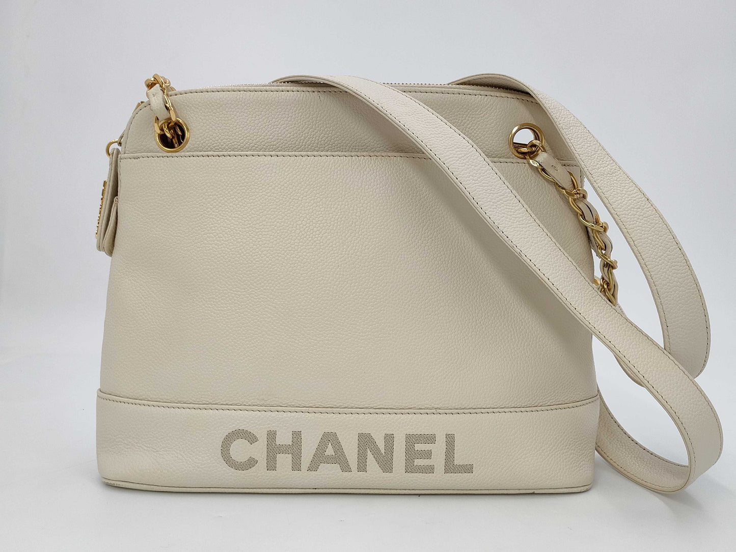 CHANEL Caviar Logo White Shoulder Bag