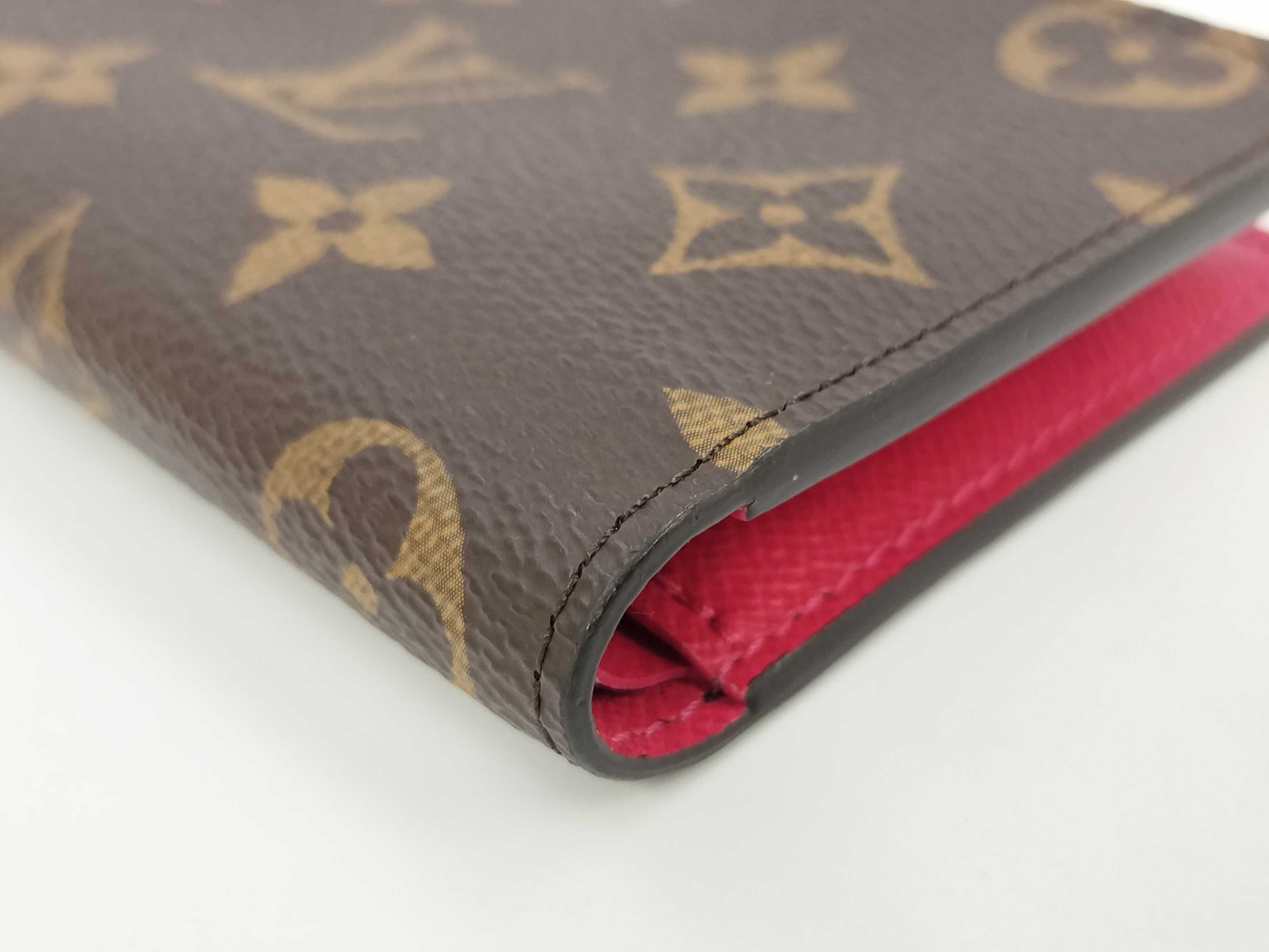 LOUIS VUITTON LOUIS VUITTON Monogram Portefeuille Lisa Wallet