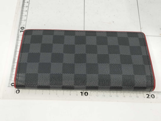 LOUIS VUITTON LOUIS VUITTON Portefeuille Brazza Wallet