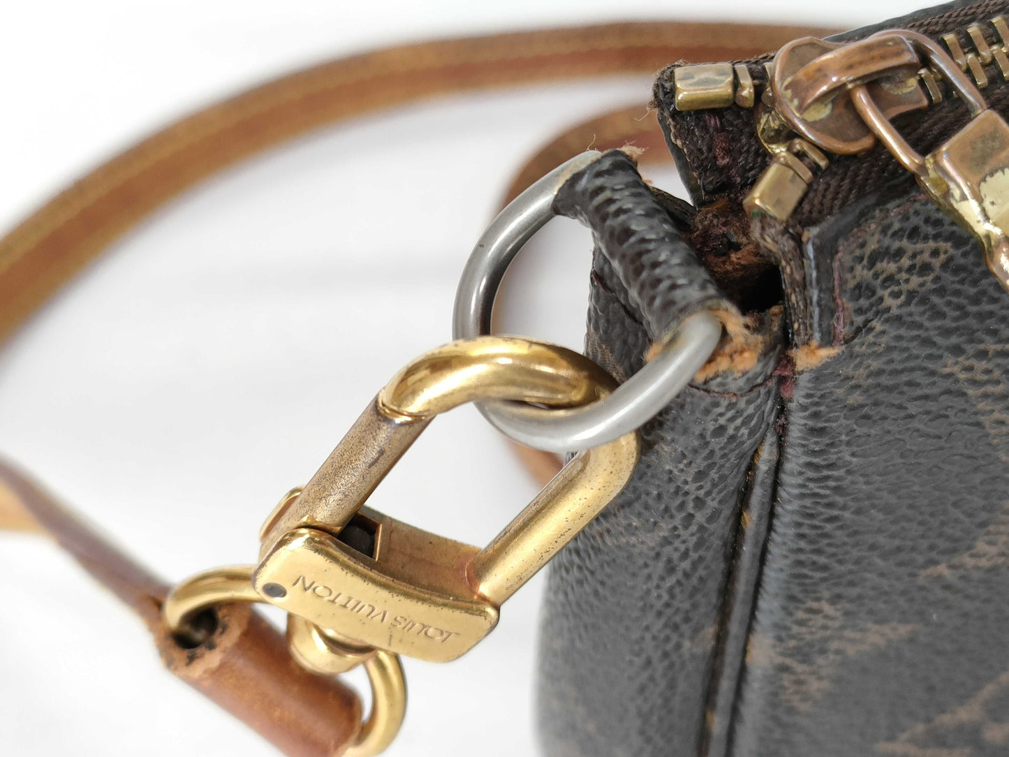 LOUIS VUITTON Monogram Louis Vuitton Pochette Accessoir Monogram M51980 Pouch