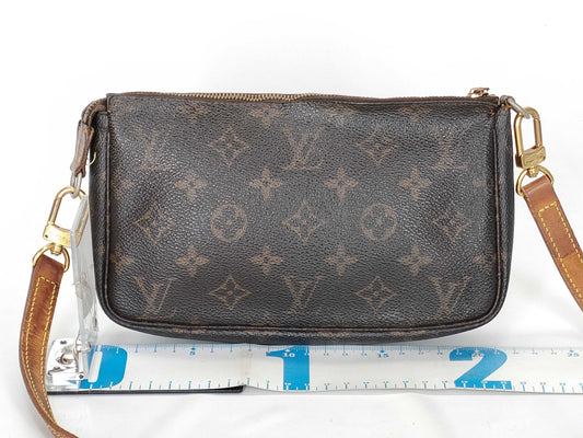 LOUIS VUITTON Monogram Louis Vuitton Pochette Accessoir Monogram M51980 Pouch
