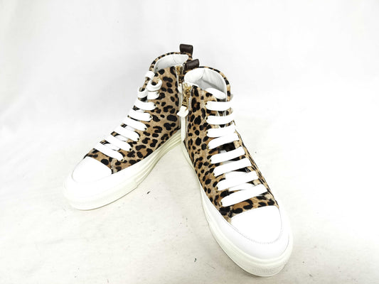LOUIS VUITTON High-Top Sneakers