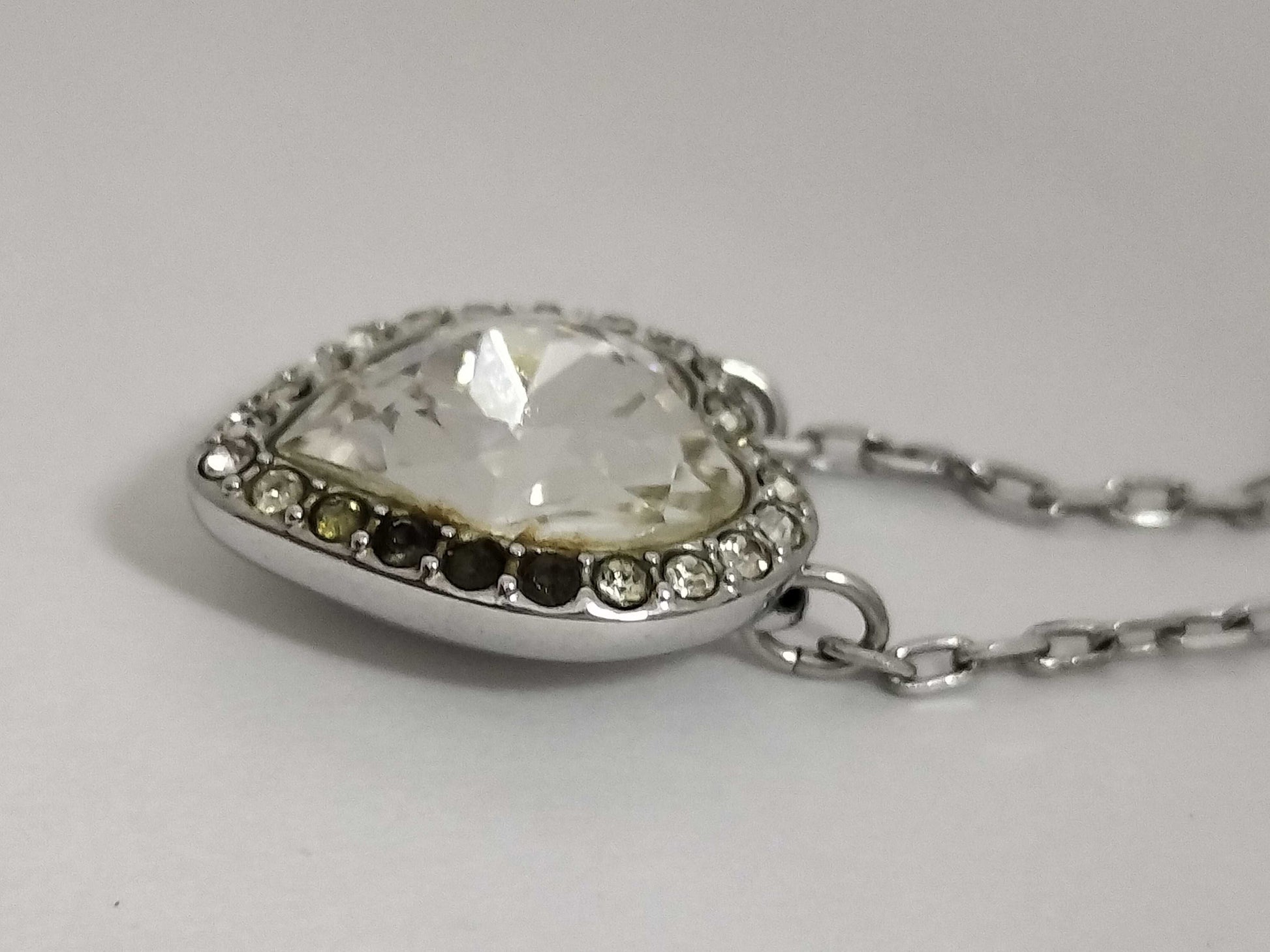 SWAROVSKI SWAROVSKI Necklace Earrings Accessories Summary Accessories Summary 