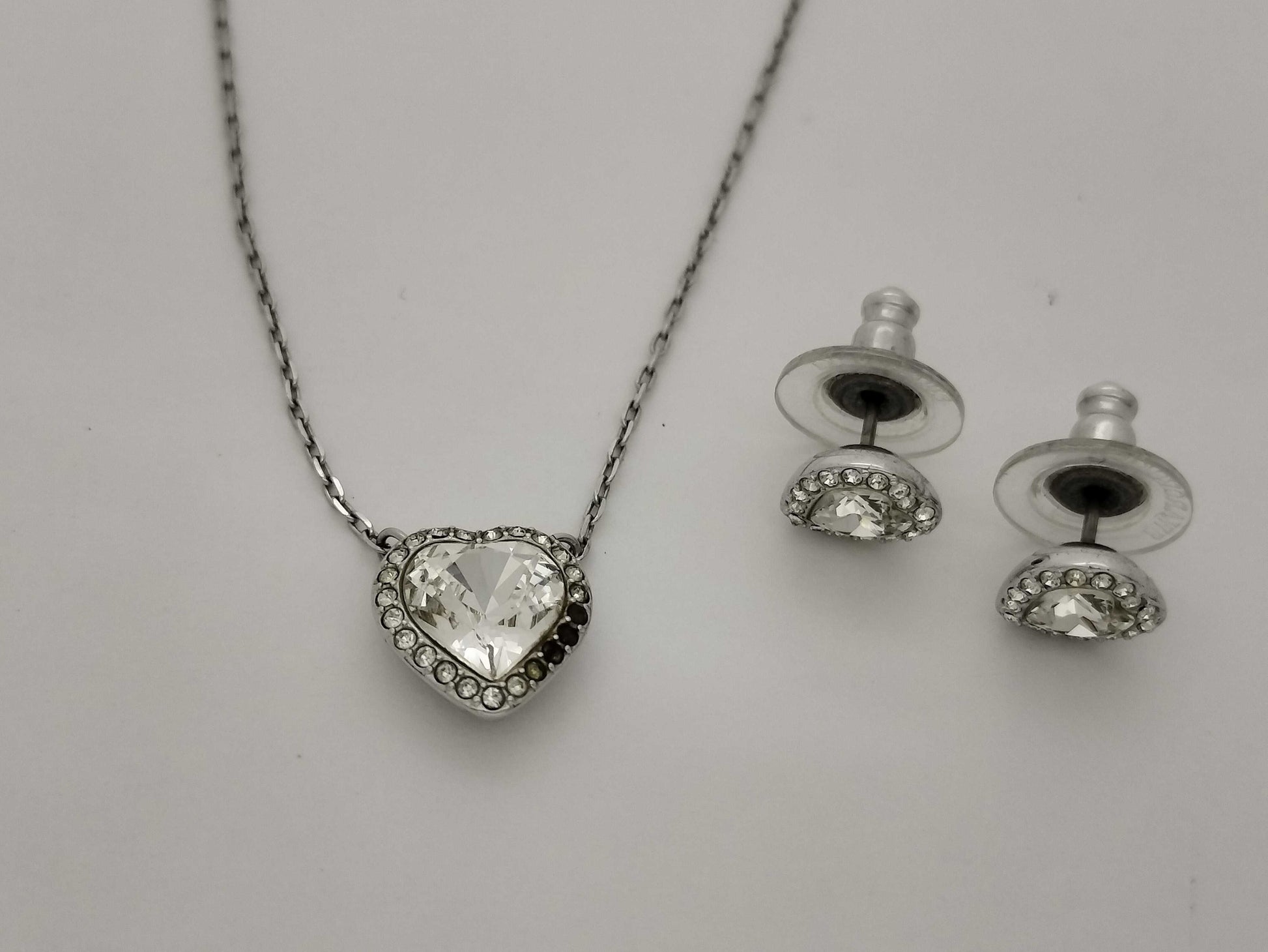 SWAROVSKI SWAROVSKI Necklace Earrings Accessories Summary Accessories Summary 