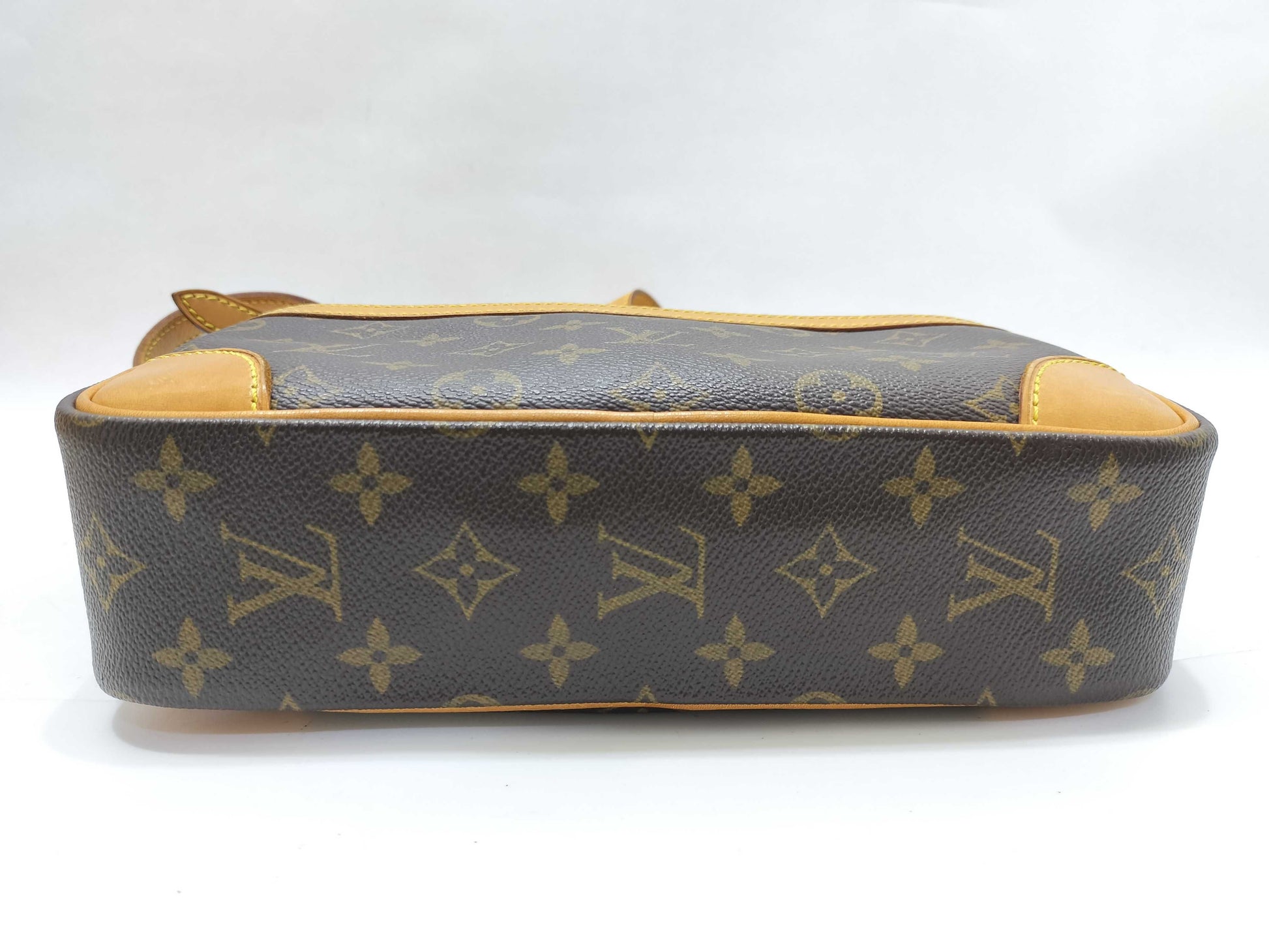 LOUIS VUITTON Monogram LV Trocadero Monogram Shoulder Bag