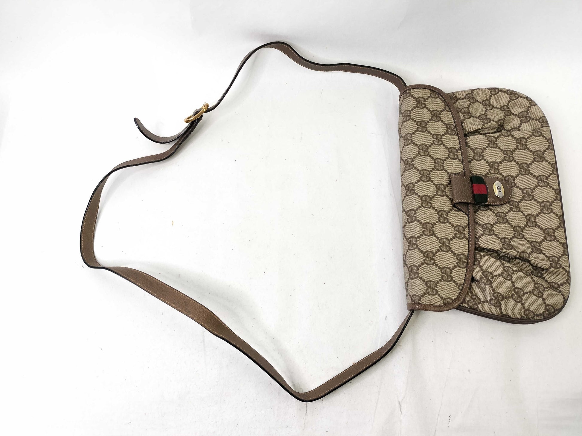 GUCCI GG Supreme Gucci GG Supreme Shoulder Bag Brown Clutch Bag