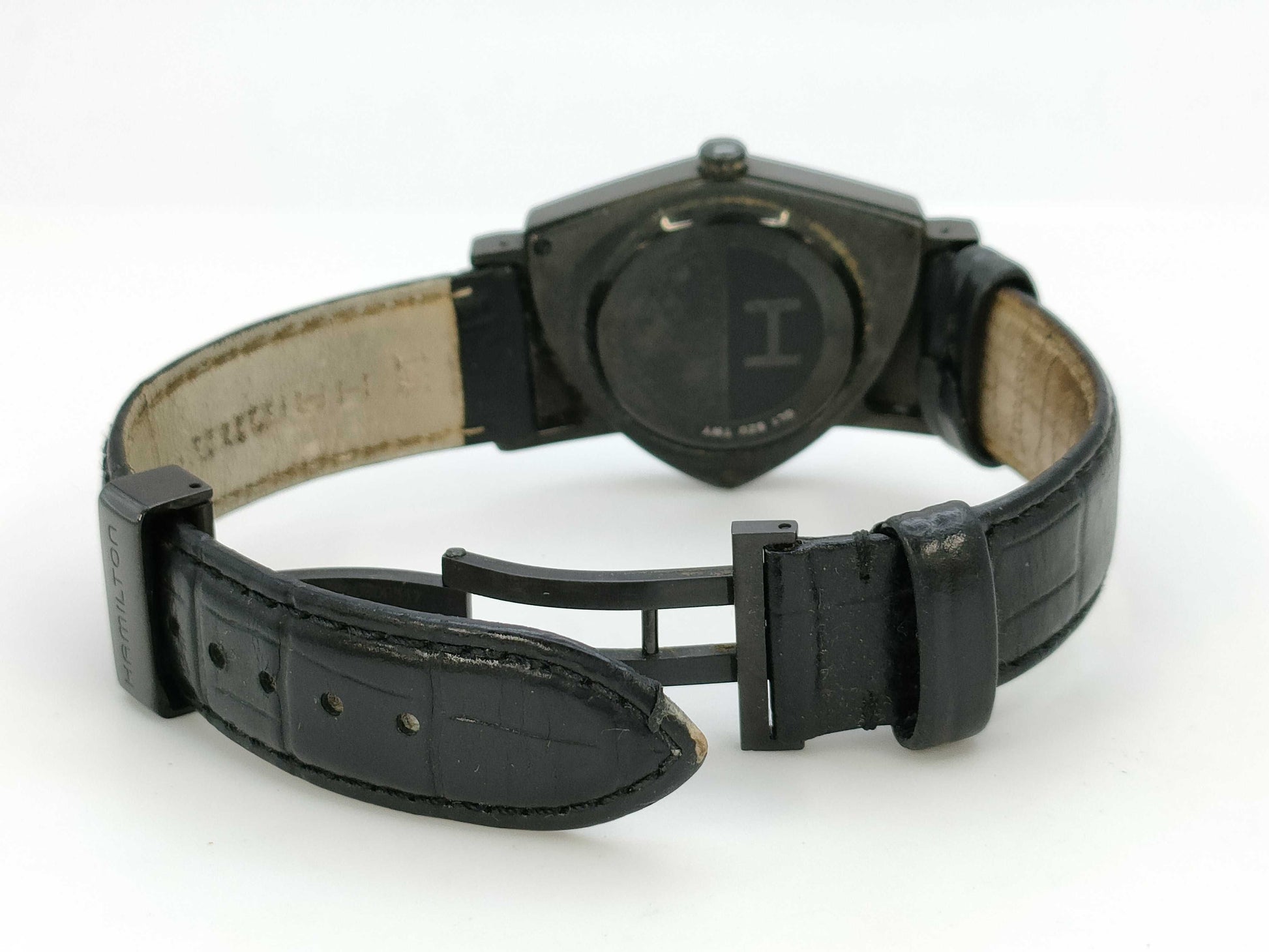 HAMILTON Ventura H244010 Quartz Black Dial Immovable No Guaranteed Operation Men's Watch
