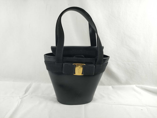 Salvatore Ferragamo Vala Ribbon Leather BA216161 Black Handbag