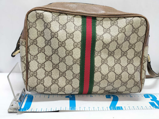 GUCCI GG Supreme Gucci Sherry Line GG Supreme Shoulder Bag 010/378 Brown Shoulder Bag