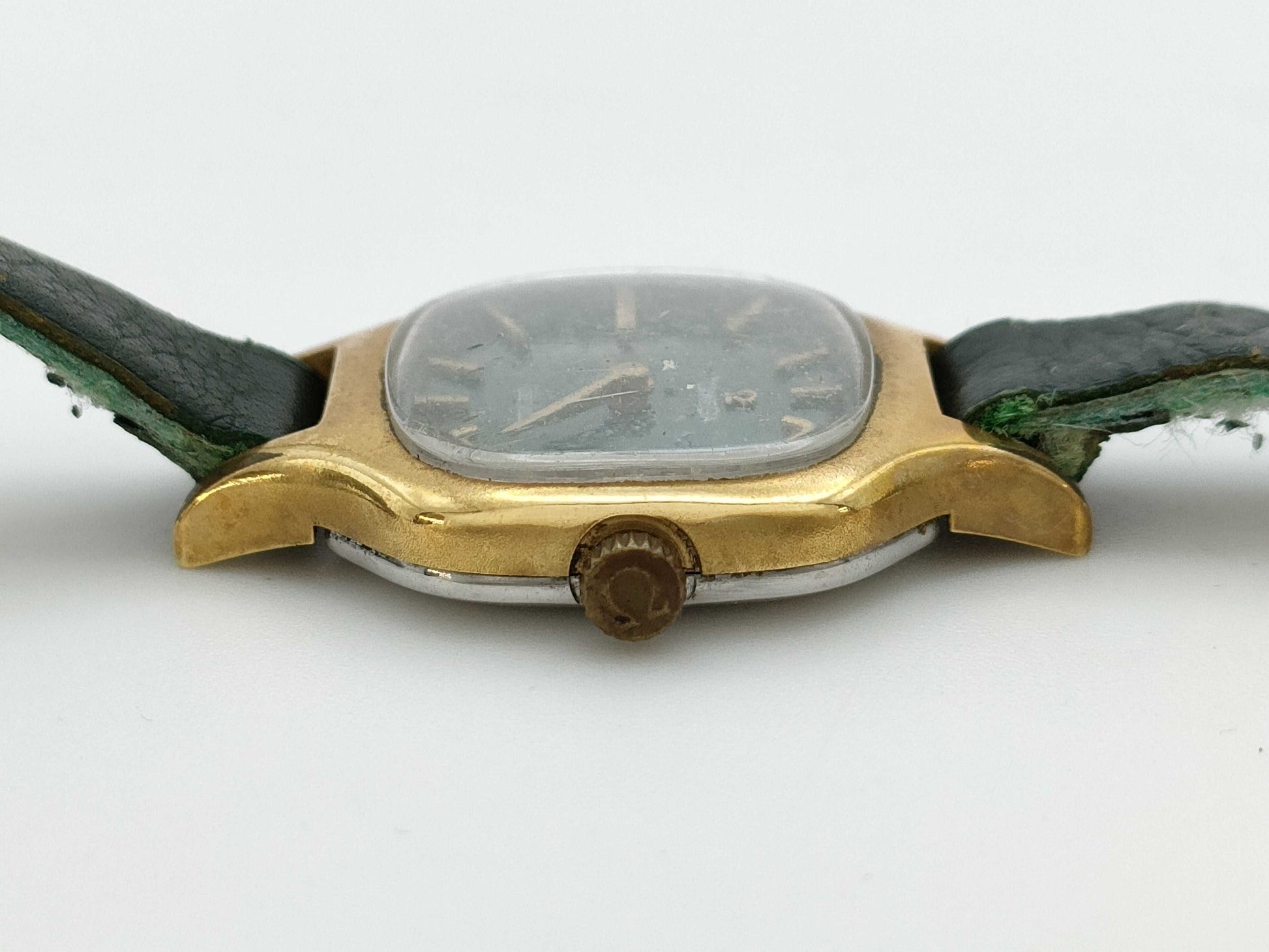 OMEGA Hand-Wound Green Dial Immovable Current Women's Watch