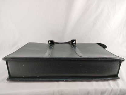 LOUIS VUITTON Taiga LV Taiga Porto Cumanrosan M30054 VI1926 Business Bag