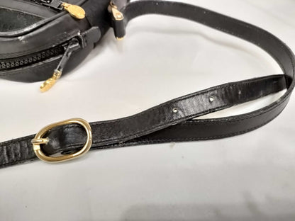GUCCI GG Canvas Gucci Canvas Shoulder Bag Black Shoulder Bag