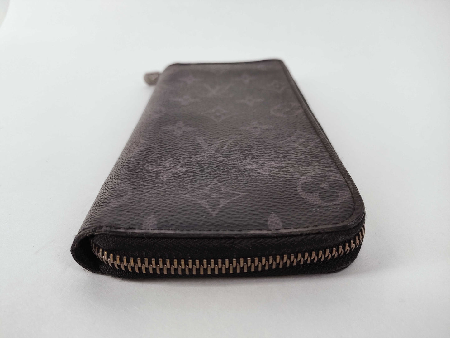 LOUIS VUITTON Eclipse Zippy Wallet Vertical M62295 Wallet