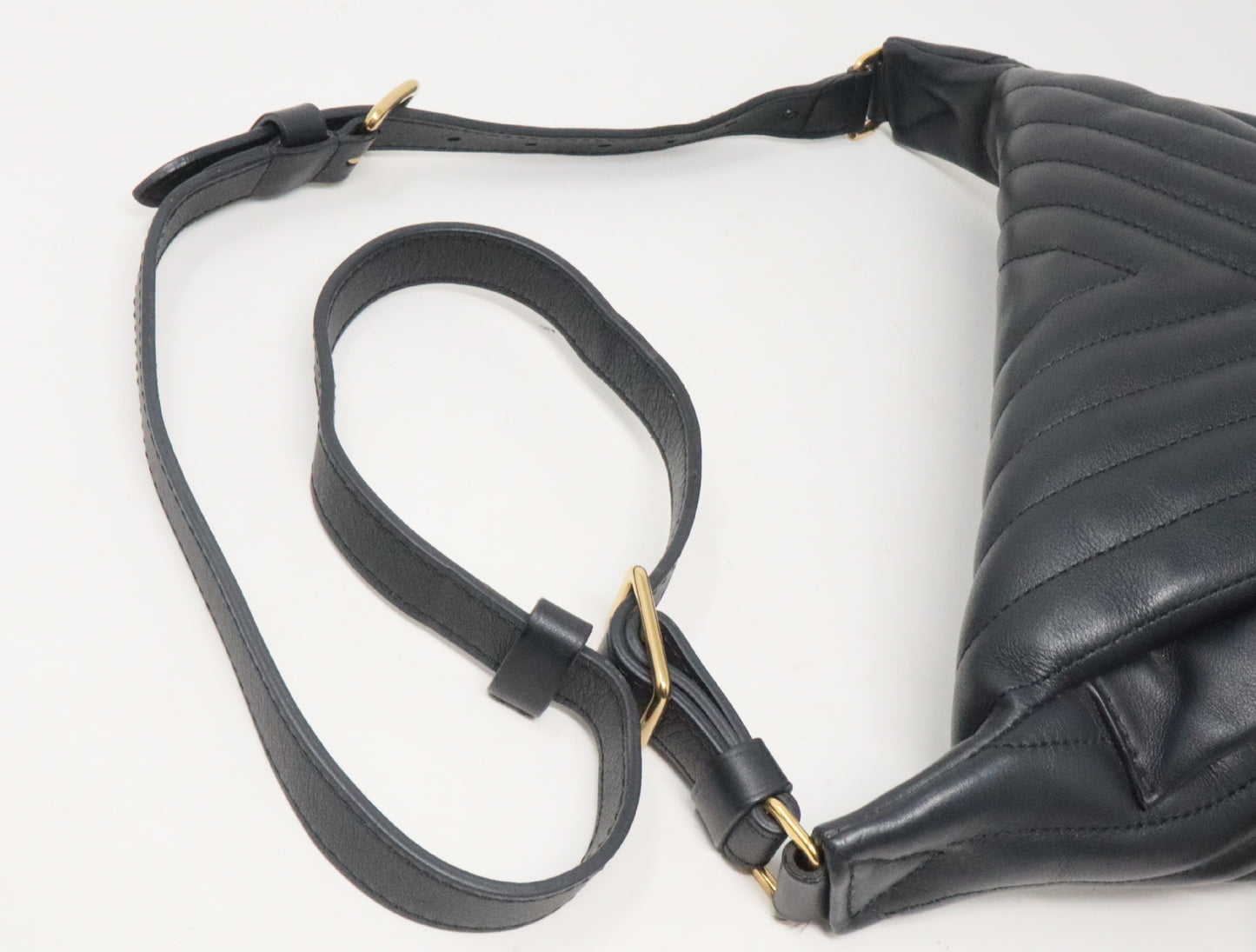 LOUIS VUITTON Vuitton New Wave Bum Bag M53750 MI0199 Black RFID Responsive Waist Bag