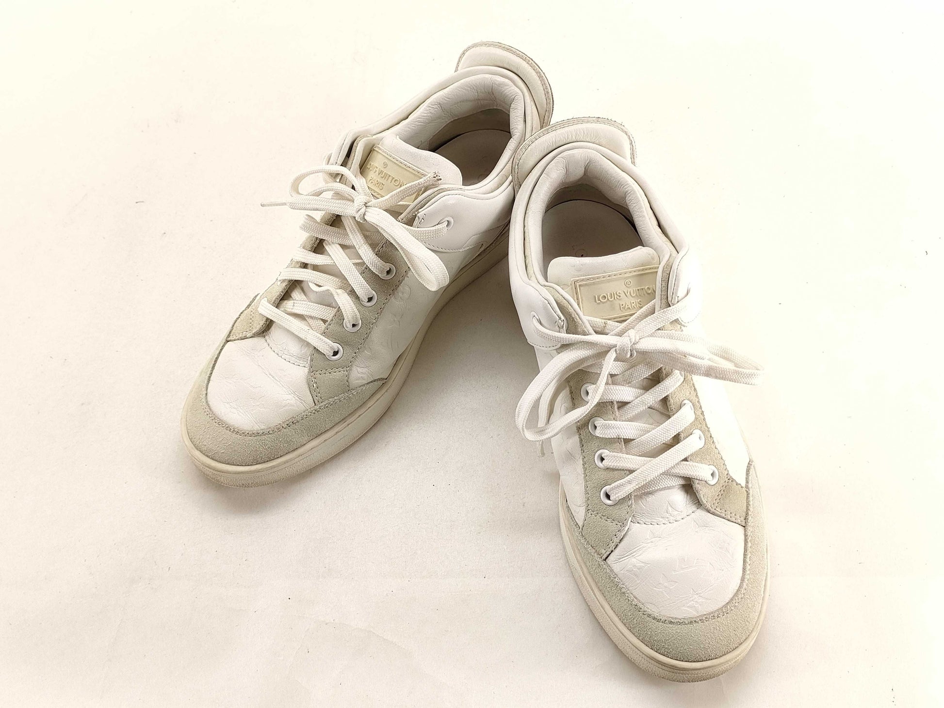 LOUIS VUITTON Monogram Louis Vitton Women's Shoes Size 37 Sneakers