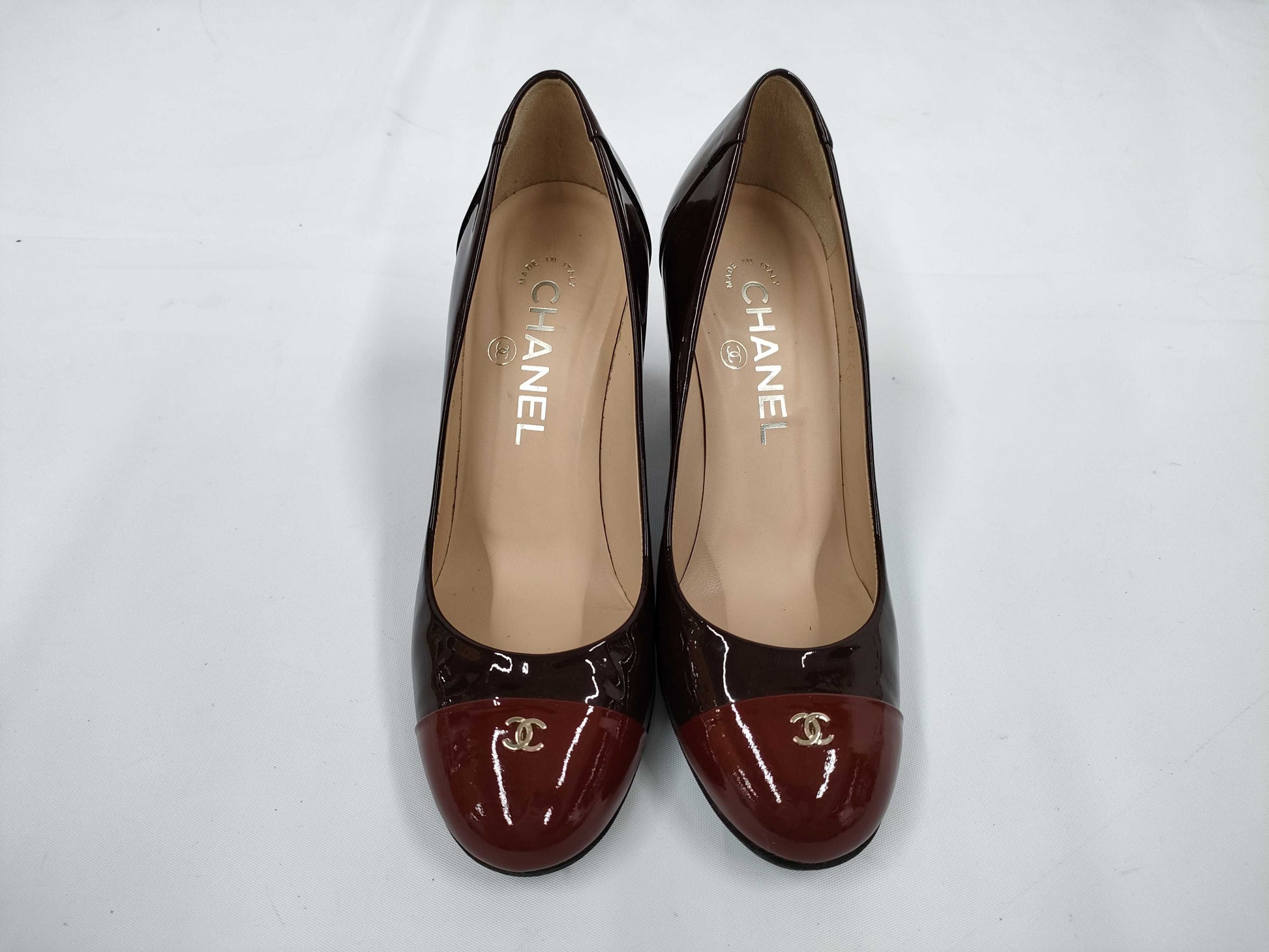 CHANEL Women's Size 35 1/2 Pumps