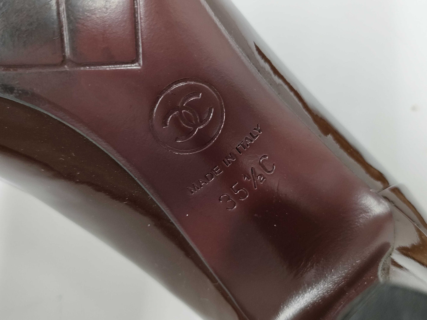 CHANEL Women's Size 35 1/2 Pumps