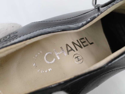 CHANEL Women's Size 35 Other Shoes