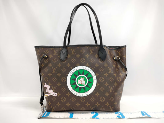 LOUIS VUITTON Monogram Neverfull MM Tote Bag