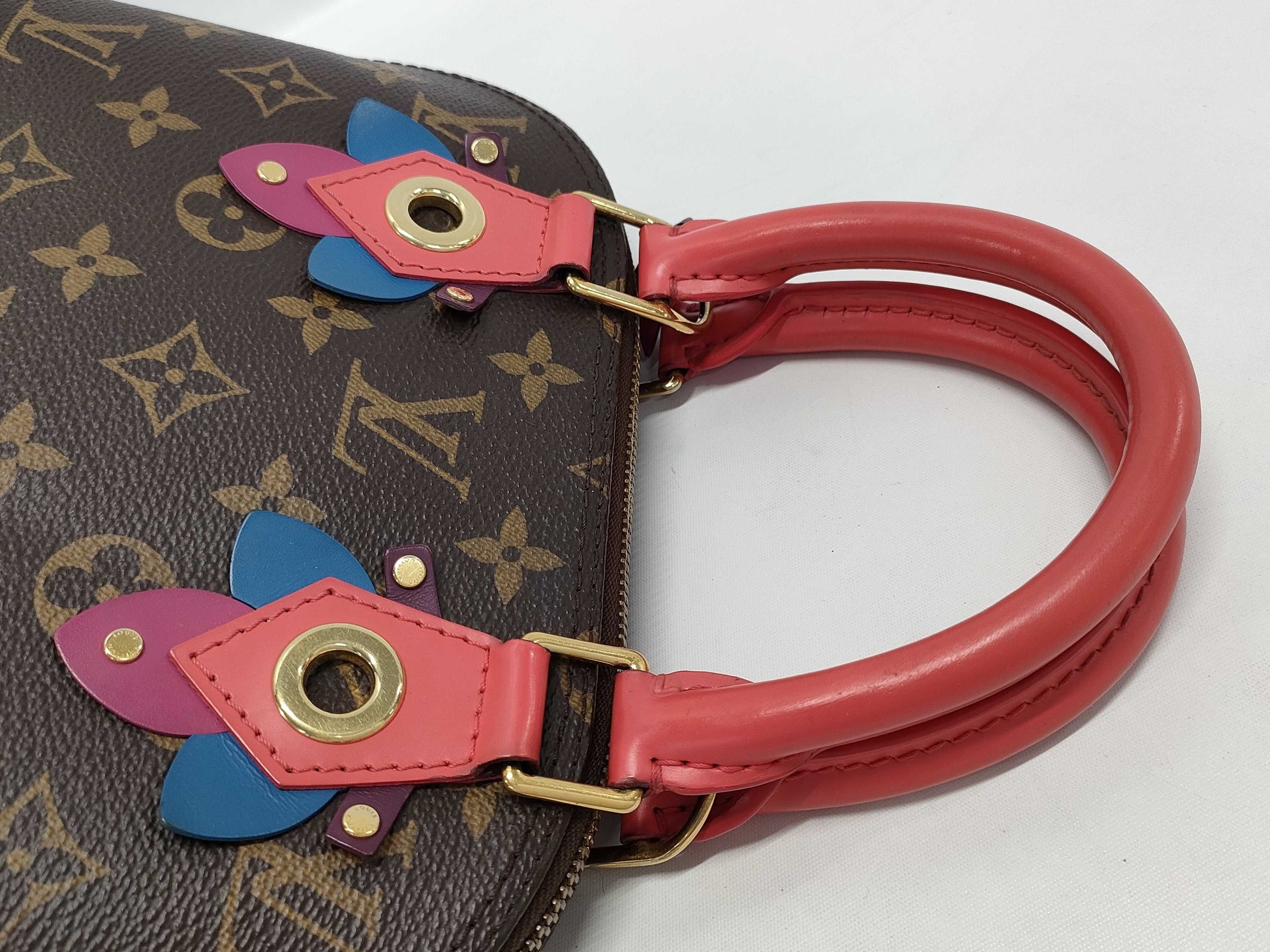 LOUIS VUITTON Alma BB Handbag