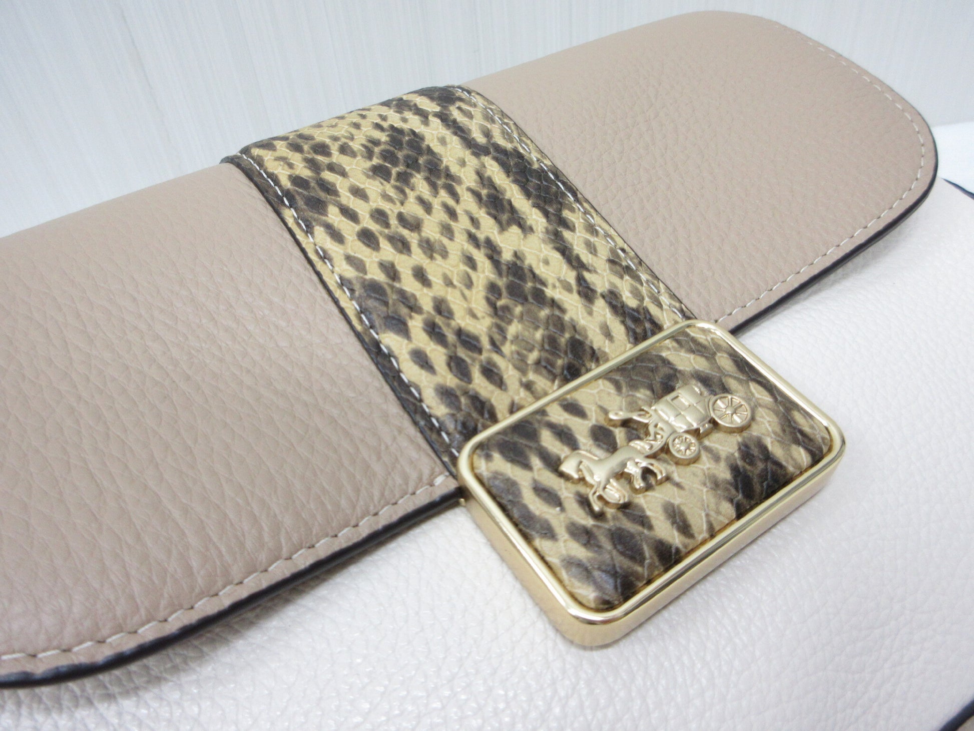 COACH COACH CD483 Grace Shoulder Bag - Colorblock Python Print Handbag, Approx. W25 x H18cm