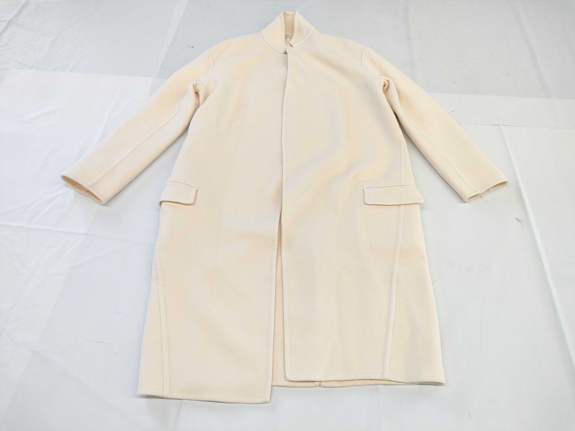 CELINE Egg Crombie 100% Cashmere Coat Size 34