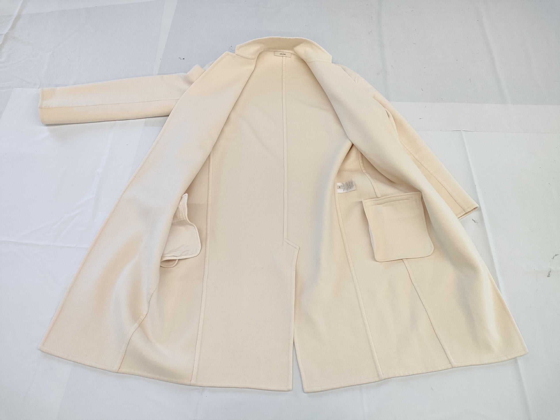 CELINE Egg Crombie 100% Cashmere Coat Size 34