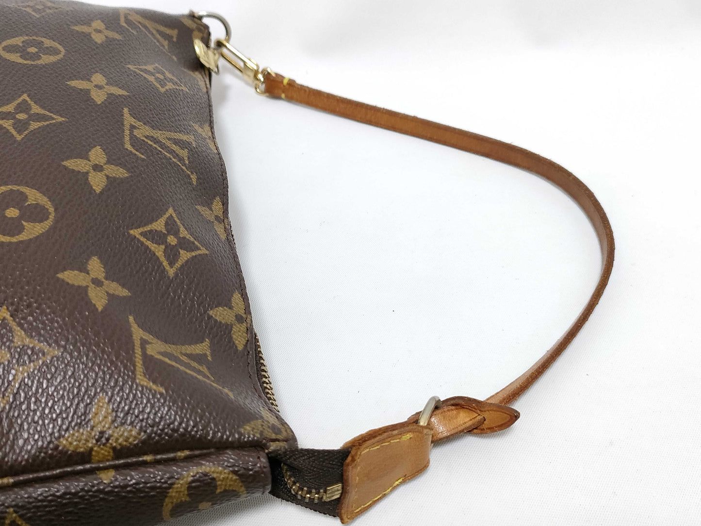 LOUIS VUITTON Monogram M51980 Pochette Accessoir Handbag