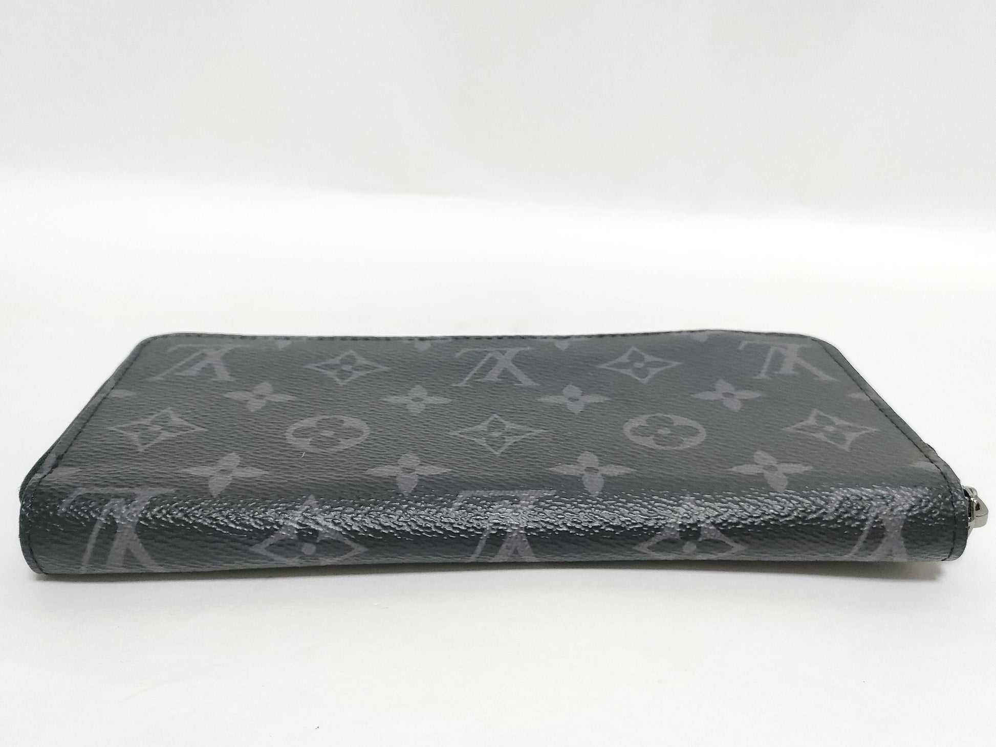 LOUIS VUITTON M11611 Zippy Wallet Horizontal Wallet