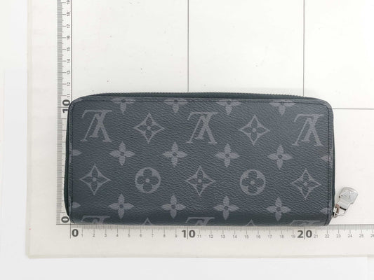 LOUIS VUITTON M11611 Zippy Wallet Horizontal Wallet