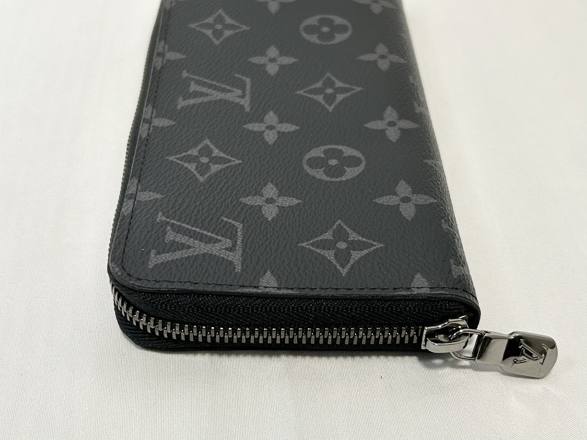 LOUIS VUITTON Eclipse Zippy Wallet Horizontal Wallet
