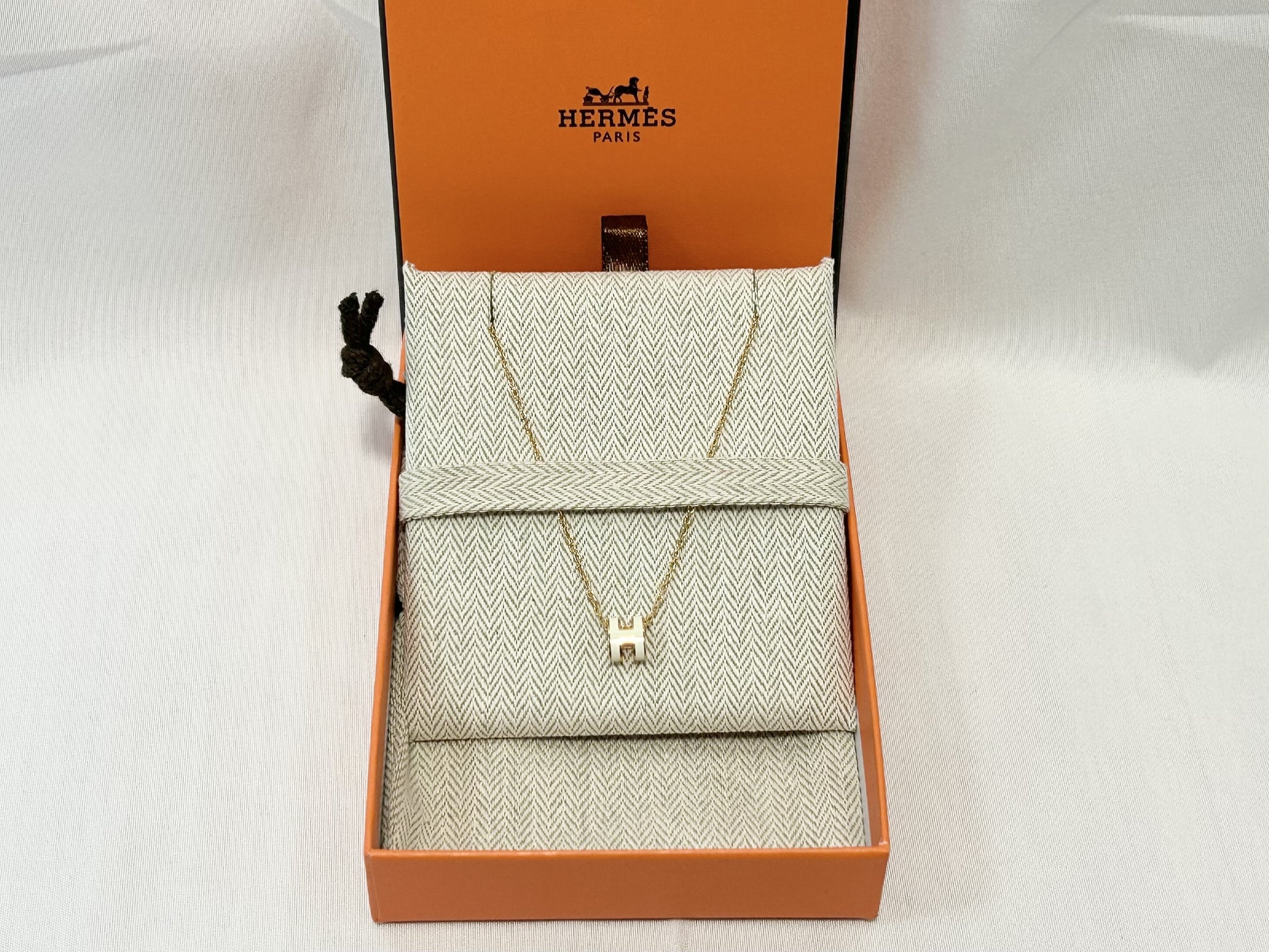 HERMES Pop Ash Mini Necklace Necklace